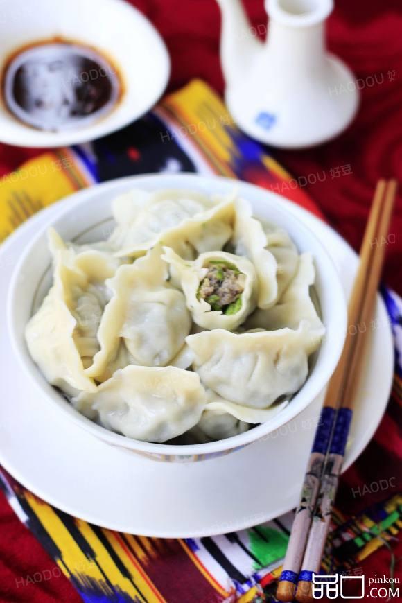 毛芹菜羊肉饺子
