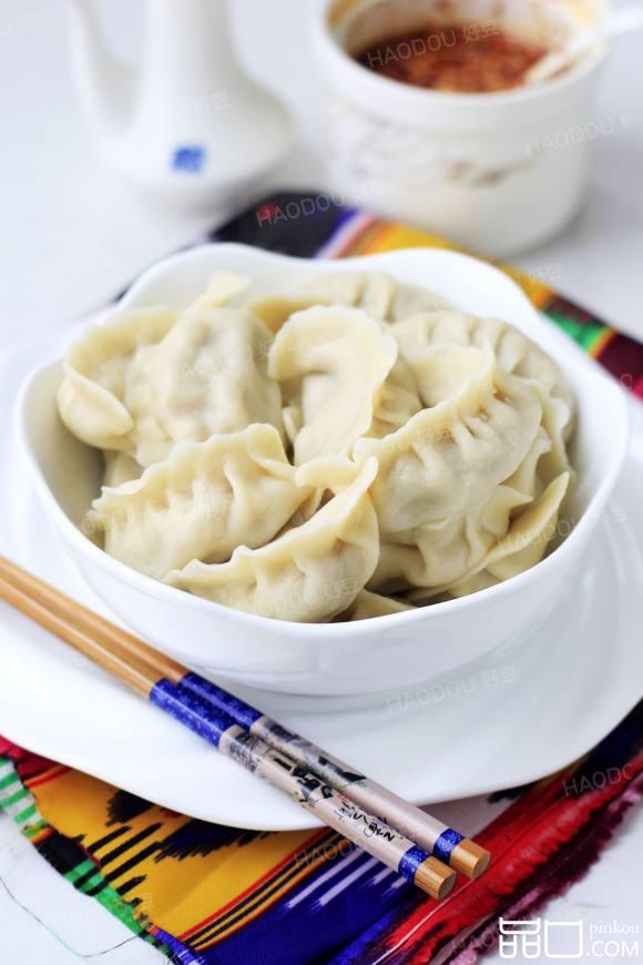 皮牙子羊肉饺子