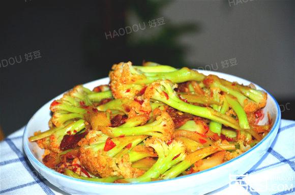 剁椒有机花菜炒羊肉