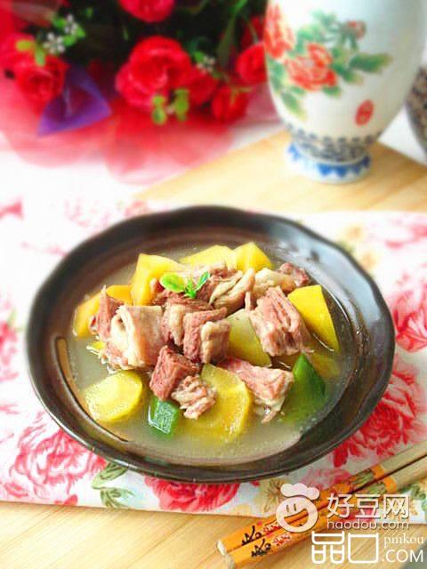 胡萝卜炖羊肉