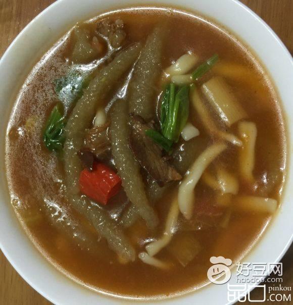 洋芋鱼鱼汤面