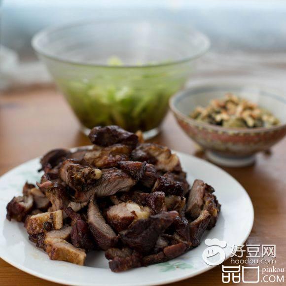 椒香烤羊肉