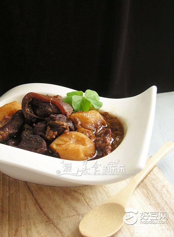 迷迭香马蹄炖羊肉