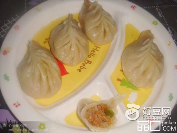 羊肉胡萝卜蒸饺