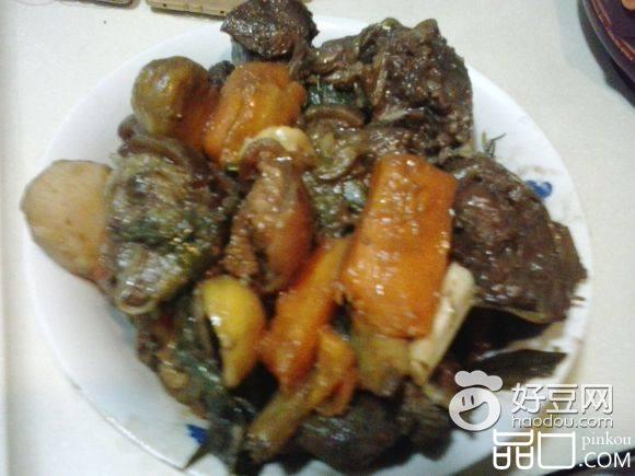 栗子胡萝卜焖羊肉