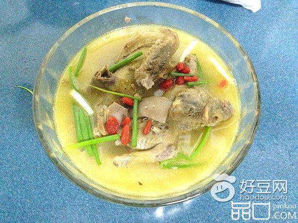 羊肉炖鸽子