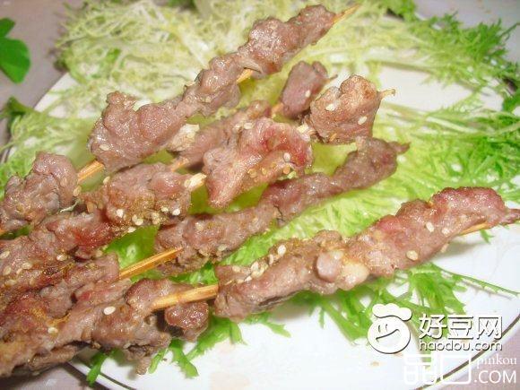 烤羊肉串