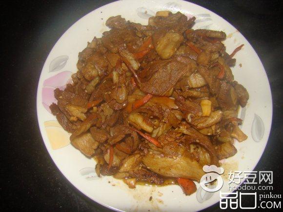 孜然羊肉片炒胡萝卜