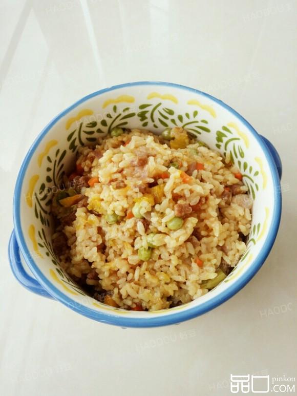 牛肉时蔬焖米饭