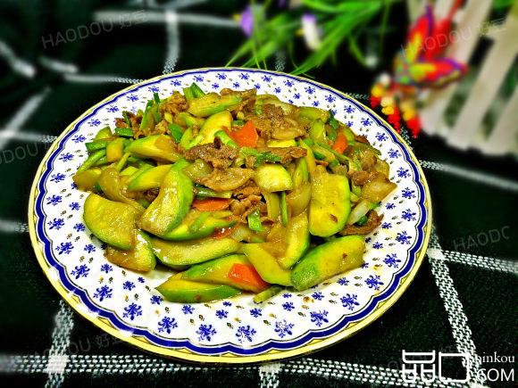 西葫芦炒牛肉