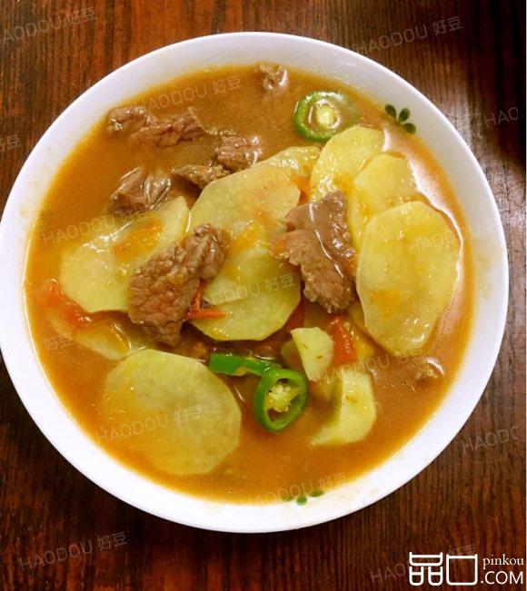 番茄土豆片煮牛肉