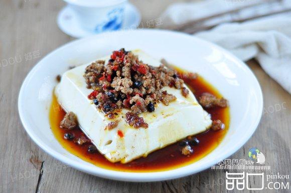 牛肉粒绢豆腐