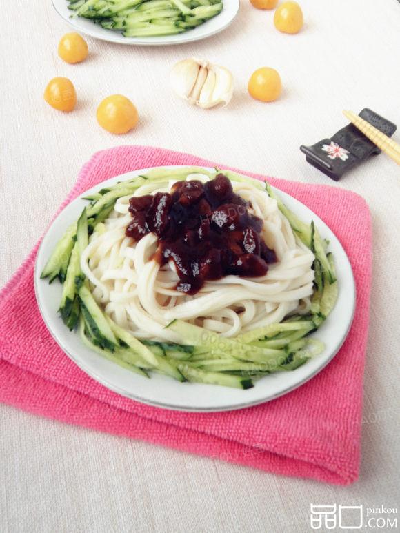 牛肉酱拌面