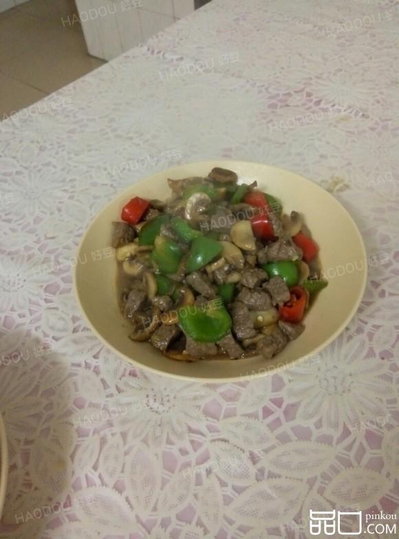 菇炒牛肉粒
