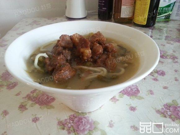 酸菜牛肉面