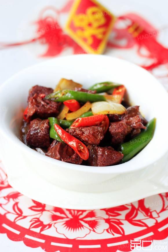 红焖牛肉