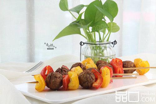 香烤彩椒牛肉丸