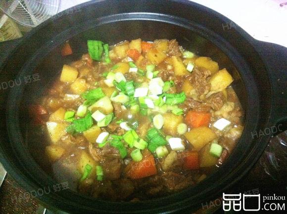 砂锅牛肉煲