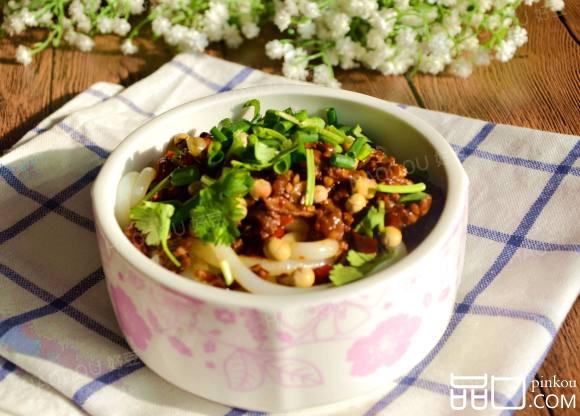 牛肉拌米粉
