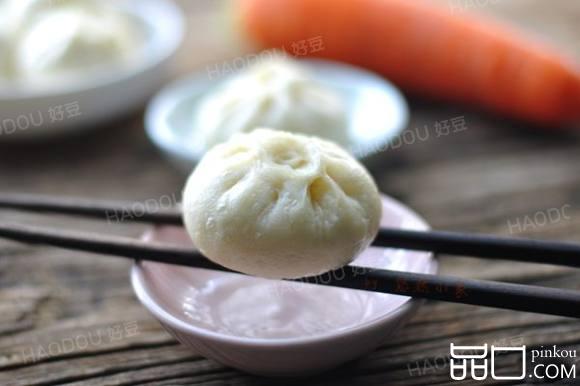 牛肉胡萝卜包子