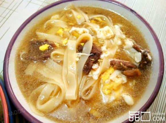 牛肉鸡蛋面