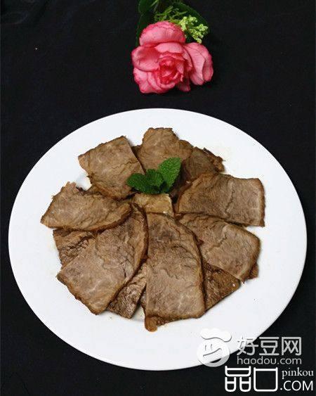 卤干切牛肉