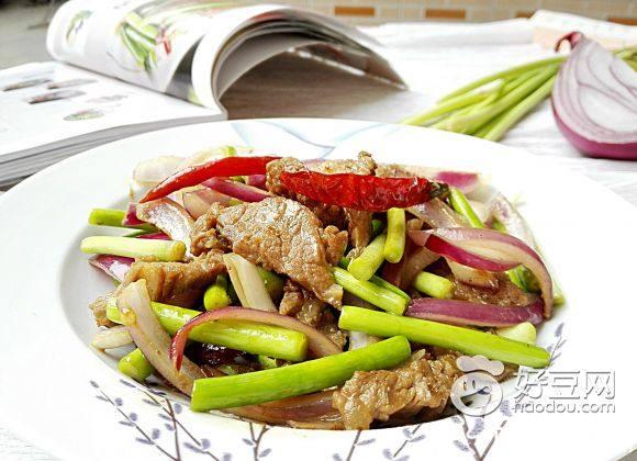 韭菜薹小炒牛肉