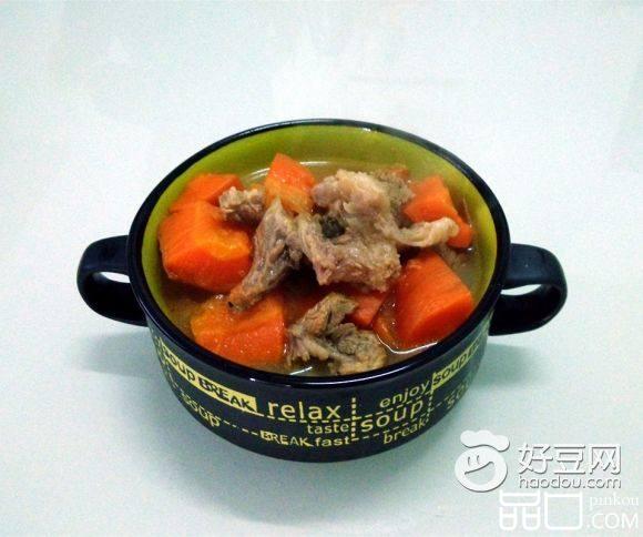 胡萝卜牛肉煲