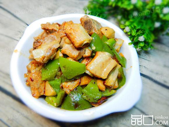 彩椒杏鲍菇烧排骨