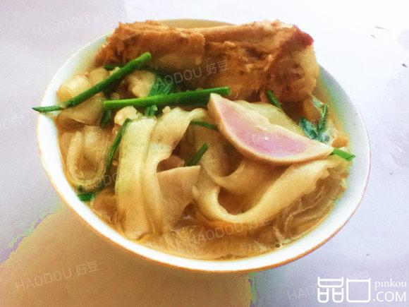 芋头粉条烧排骨