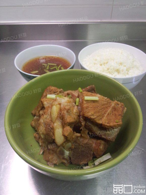排骨米饭