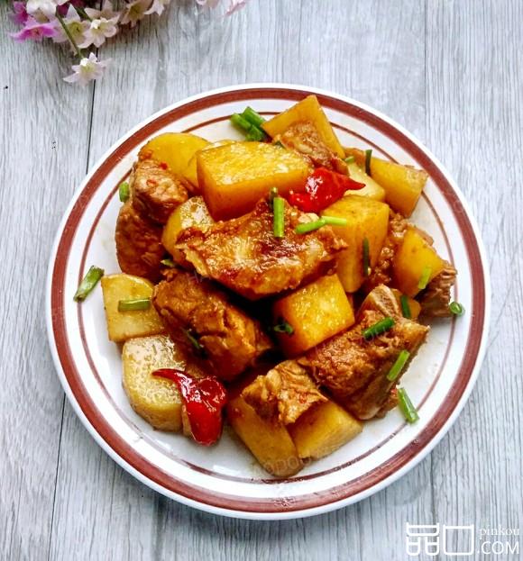 辣味排骨炒土豆