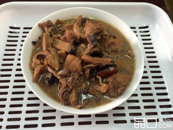 鱿鱼炖排骨