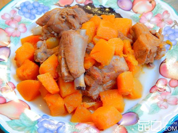 南瓜烧排骨