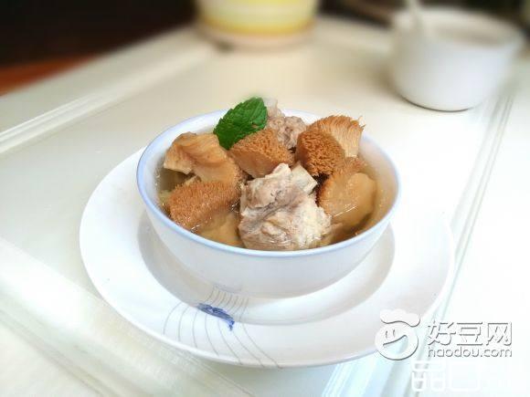 猴头菇排骨汤