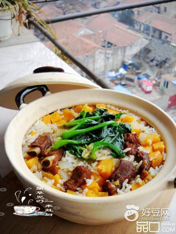 砂锅排骨饭