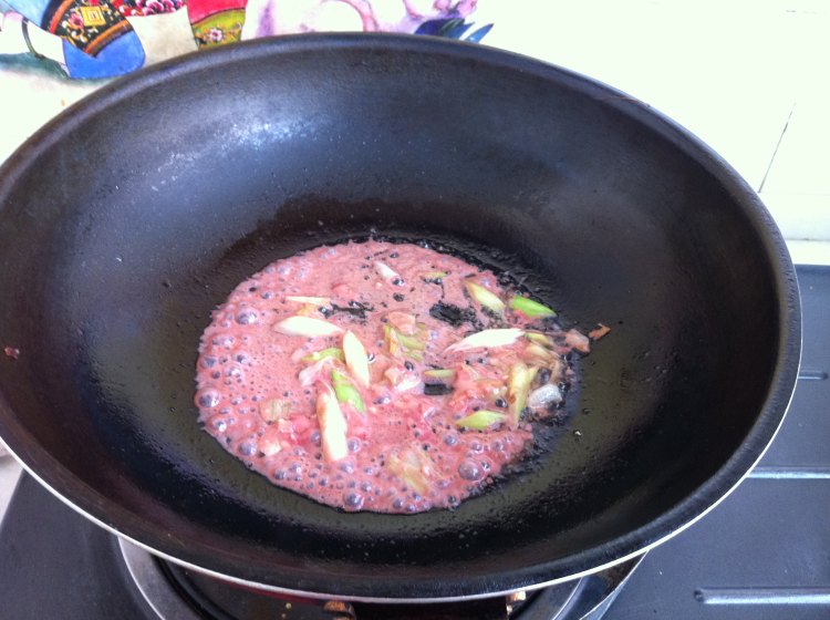 腐乳香芹炒豆干步骤6