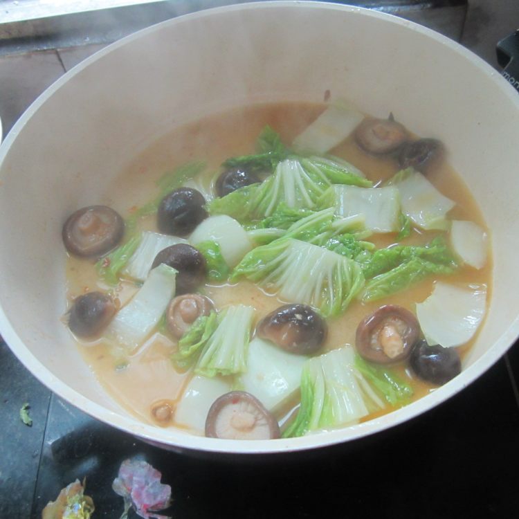白菜煮香菇步骤9