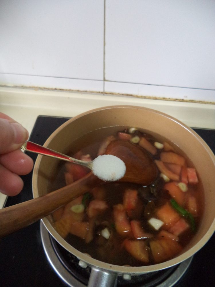 西红柿木耳鸡蛋汤步骤8