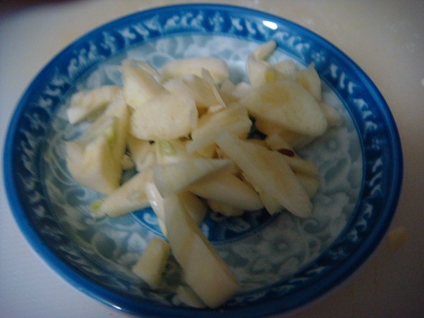 西芹炒豆腐步骤3