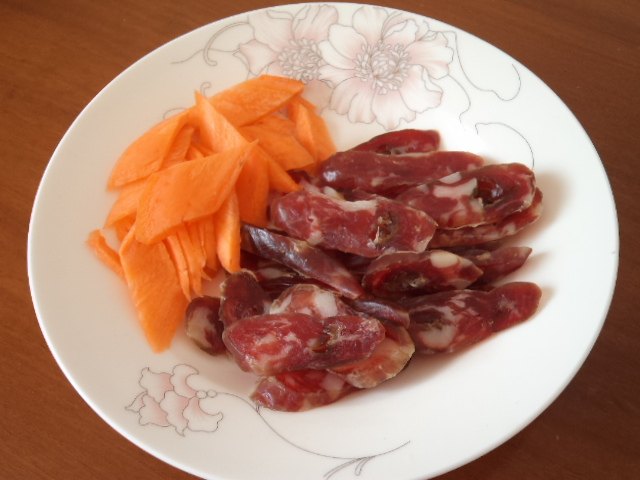 腊味洋葱步骤2