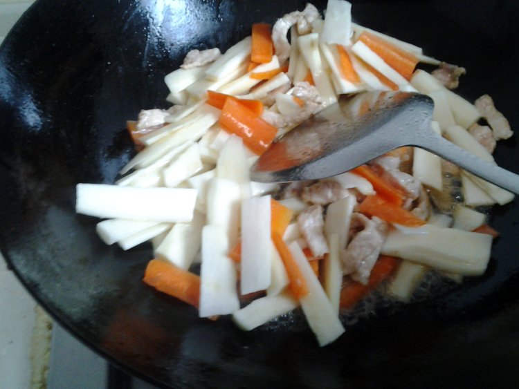 铁棍山药 炒肉片步骤6