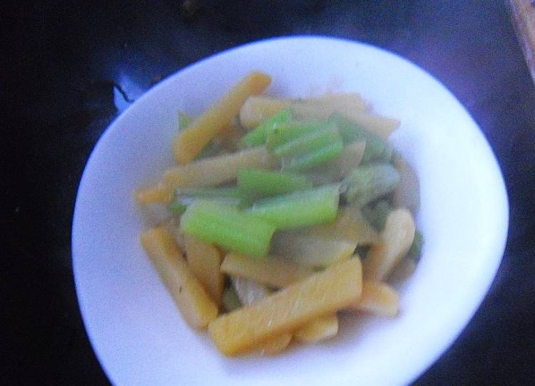 芹菜炖土豆步骤10
