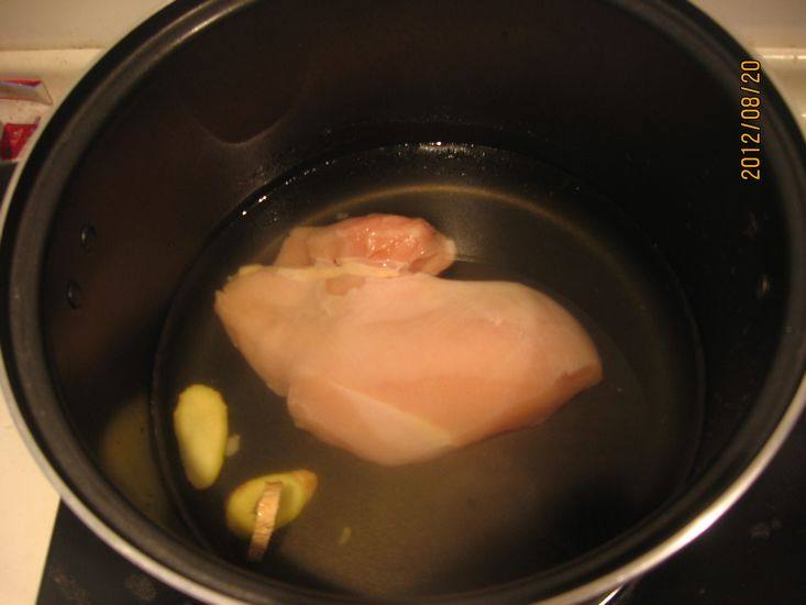 茼蒿拌鸡丝步骤4