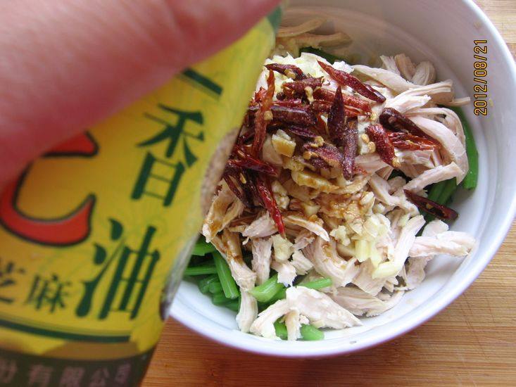 茼蒿拌鸡丝步骤13