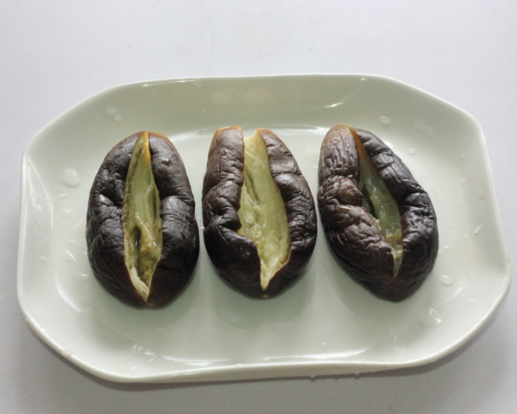 辣椒拌茄子步骤9