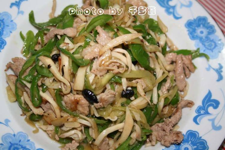 杏鲍菇炒三丝步骤7