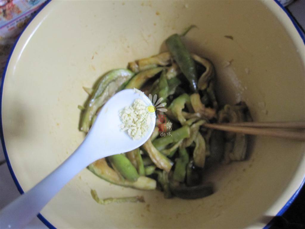 凉拌蒸茄子步骤8