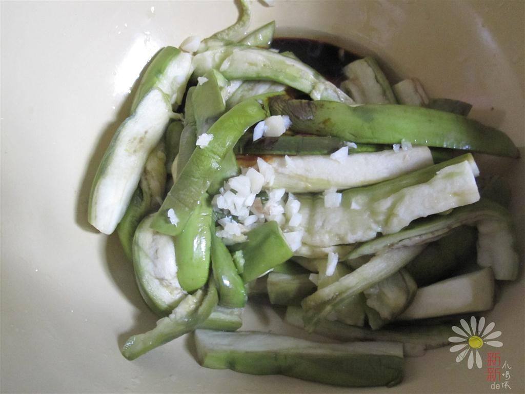 凉拌蒸茄子步骤5