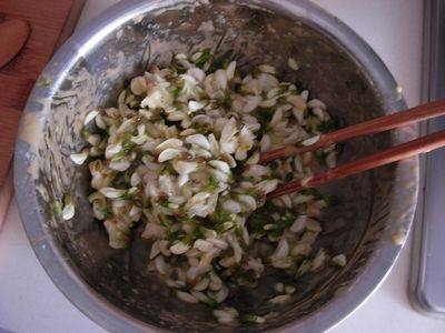槐花蛋饼步骤5